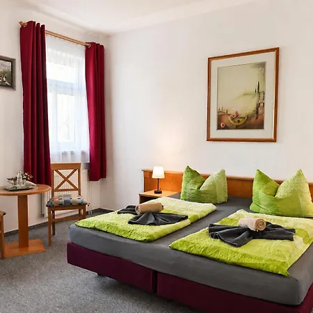 Peters Hotel 3*
