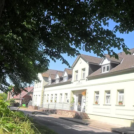 Hotel Peters 3*